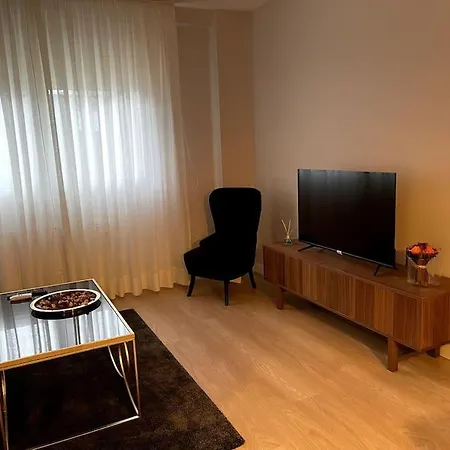 Piso En El Centro De Ferrol Recien Reformado. Apartment Exterior photo