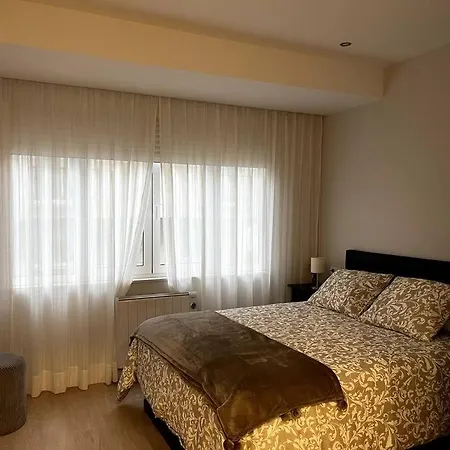Piso En El Centro De Ferrol Recien Reformado. Apartment Exterior photo